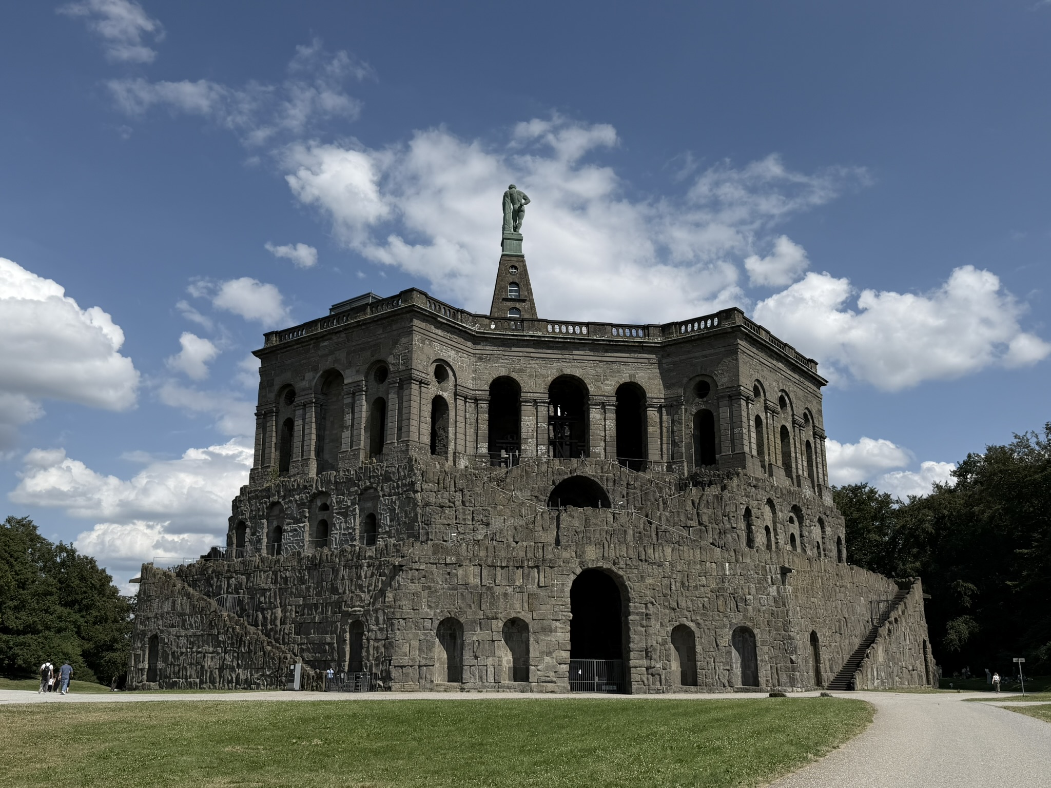Monument d'Hercule dans le Bergpark Wilhelmshöhe à Kassel
